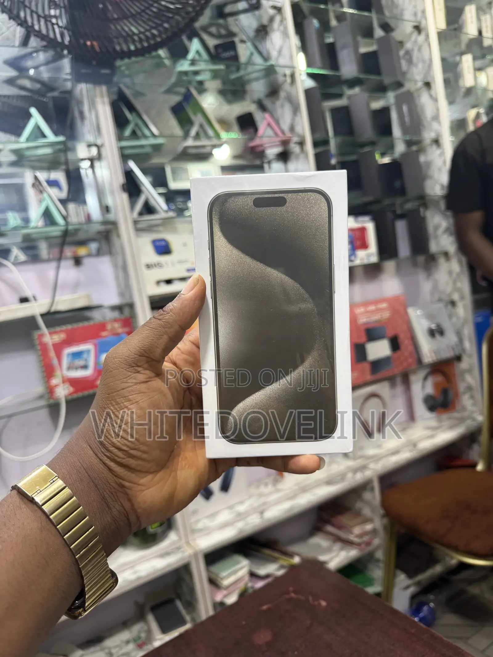New Apple iPhone 15 Pro Max 256 GB Silver