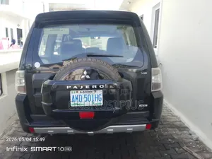 Mitsubishi Pajero 2011 Black