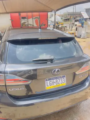 Lexus CT 2012