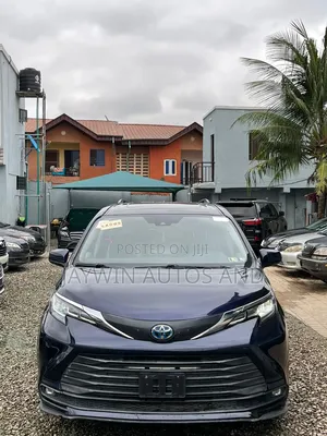 Toyota Sienna 2022