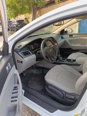 Hyundai Sonata Limited Sedan FWD (2.4L 4cyl 6A) 2016 White