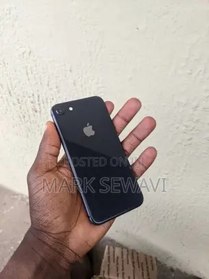 Apple iPhone 8 64 GB Gray