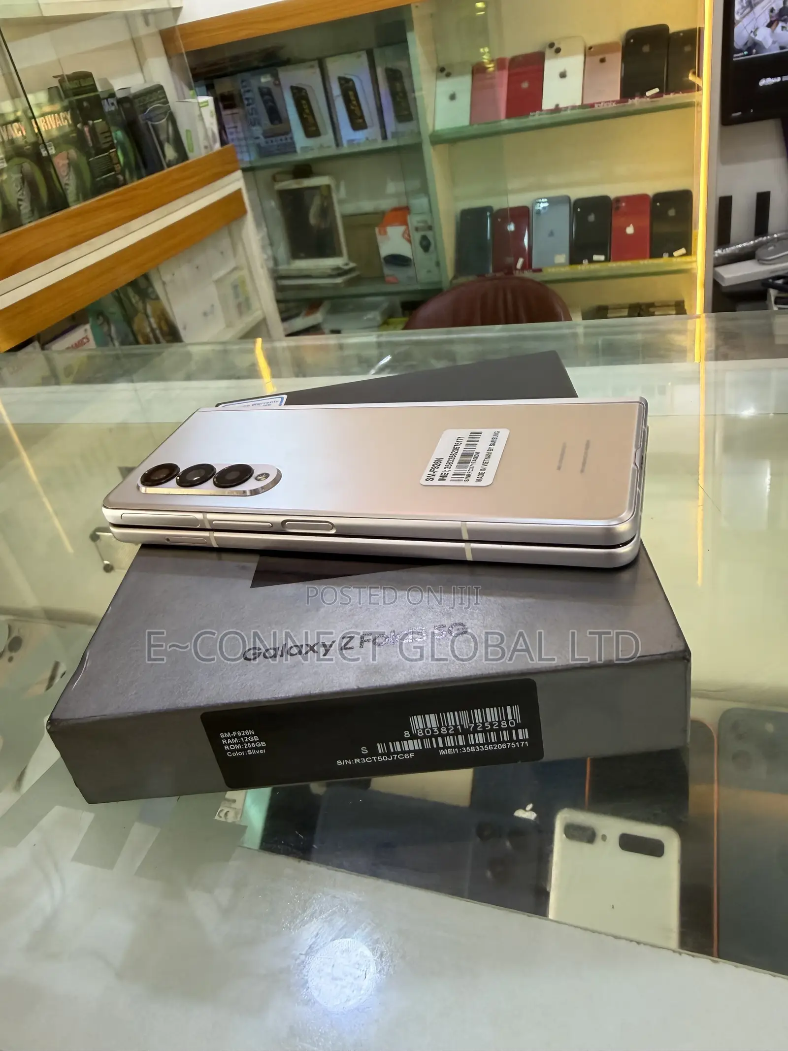 Samsung Galaxy Z Fold 3 256 GB Silver