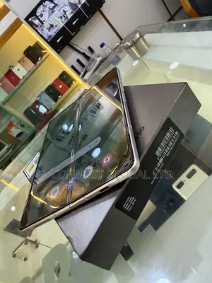 Samsung Galaxy Z Fold 3 256 GB Silver