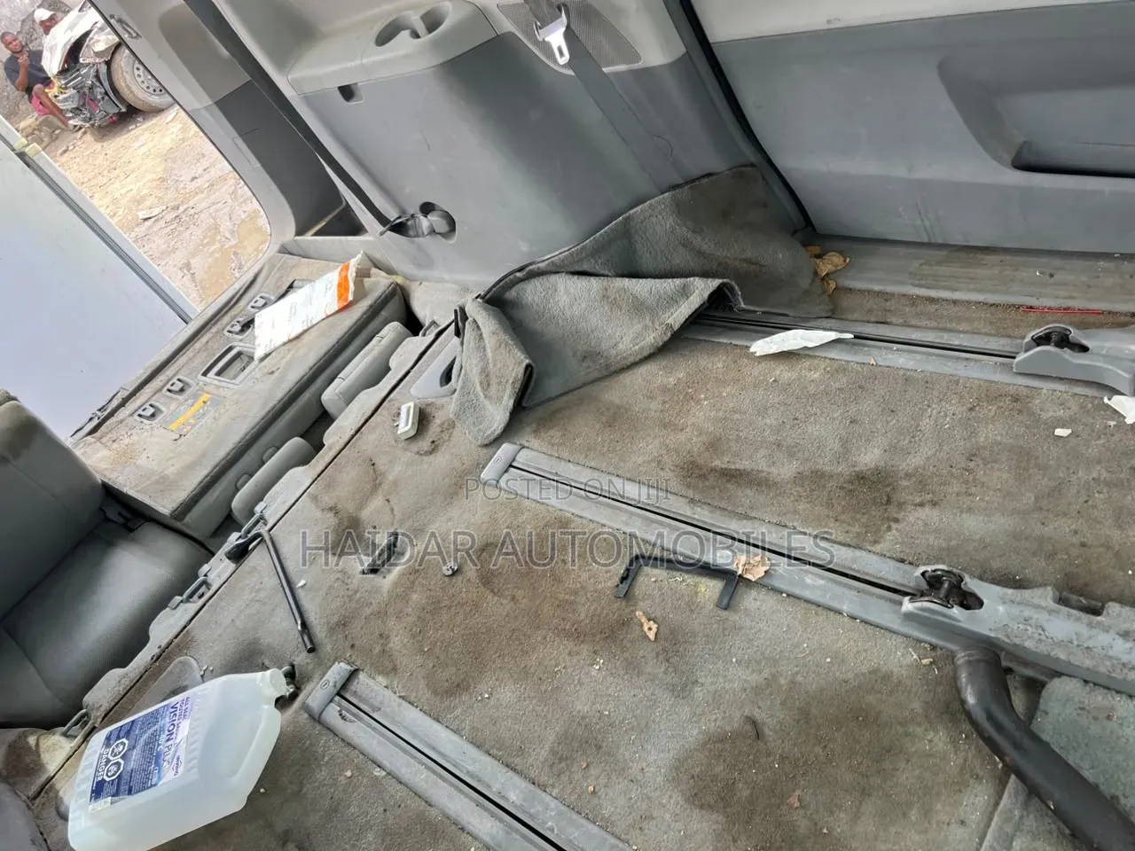 Toyota Sienna 2012 Silver