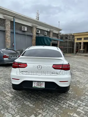 Mercedes-Benz GLC-Class 2019 White