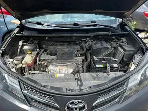 Toyota RAV4 2015 Gold