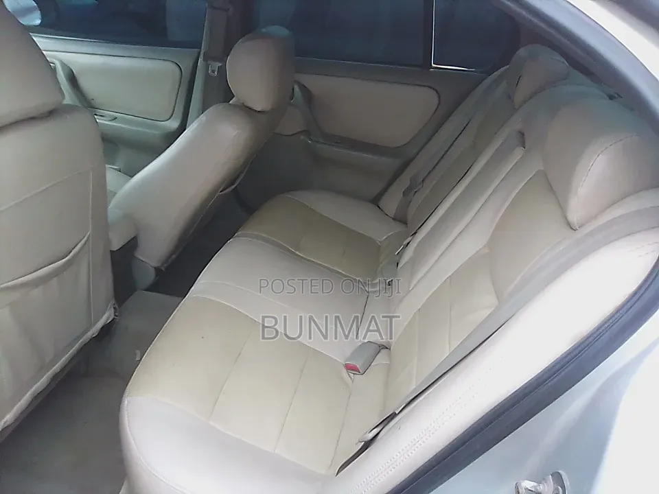 Infiniti M 2002 Silver