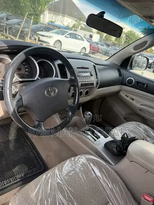 Toyota Tacoma Regular Cab 2006 Gold