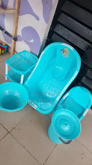 Baby Bath, Complete Set