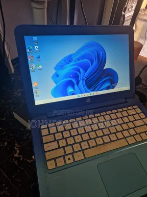 Laptop HP 32GB HDD 32GB