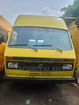 Volkswagen LT 1999 Yellow