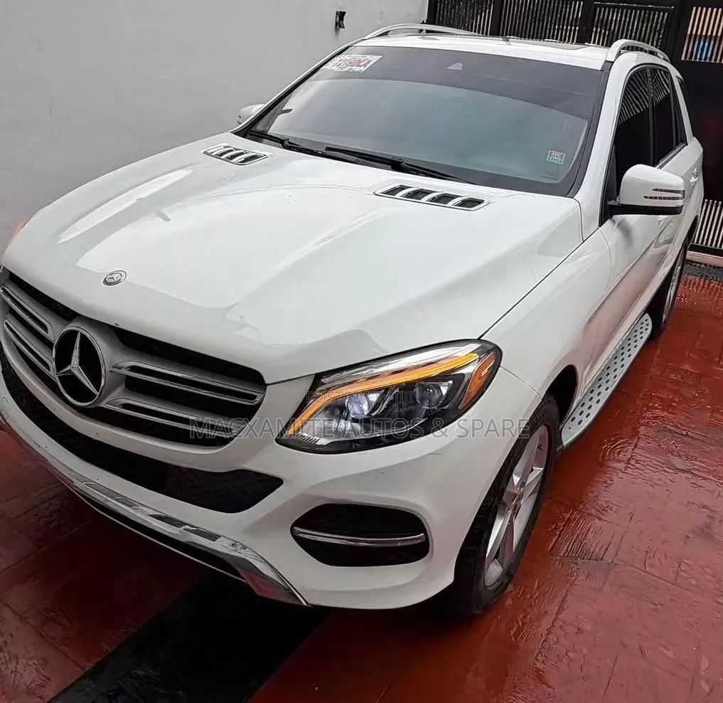 Mercedes-Benz GLE-Class GLE 350 2017 White