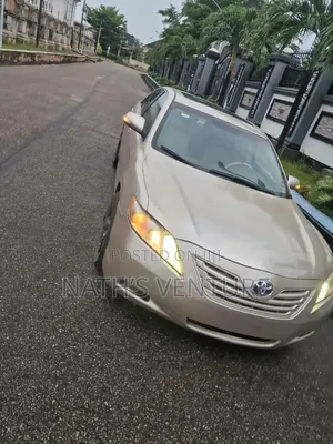 Toyota Camry 2008 Gold