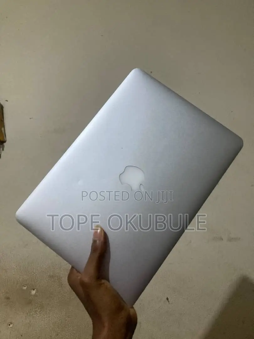 Laptop Apple MacBook Air 2015 4GB Intel Core i5 SSD 128GB