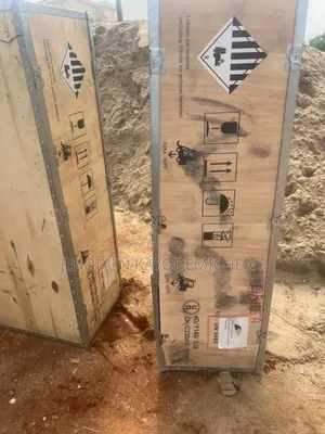 Solis Inverter 12kva and Lithium Battery 15khw