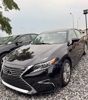 Lexus ES 2014 Black