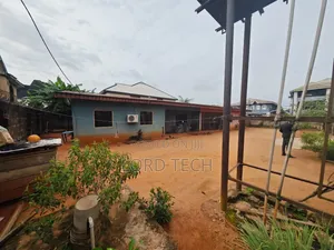 6bdrm Block of Flats in Benin City for sale