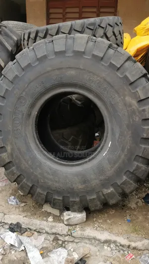 Brand New 23.5-25 Boto Radial