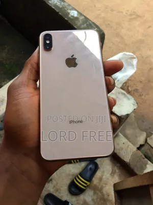 Apple iPhone XS Max 64 GB Gold