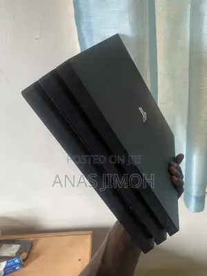 Ps4 Pro 1tb With 2 Controllers and 3 Games