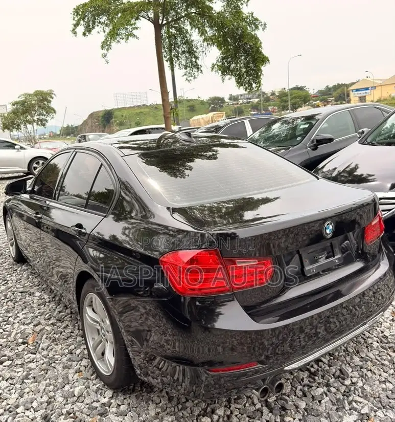 BMW 328i 2012 Black
