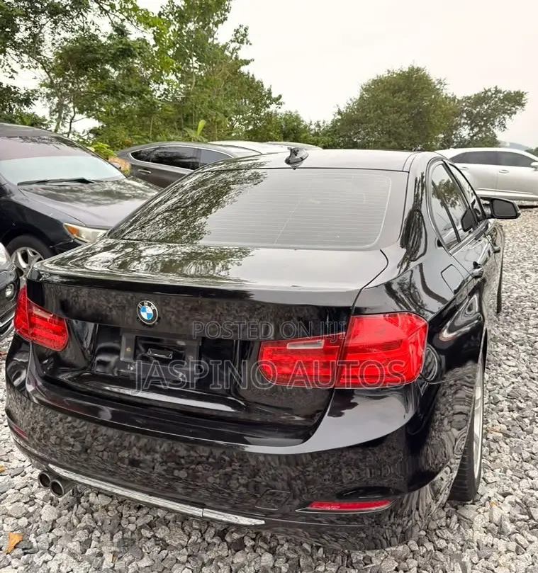 BMW 328i 2012 Black
