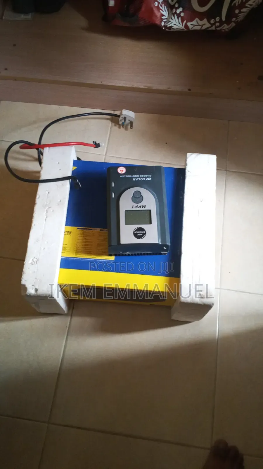 MPPT Charger Controller
