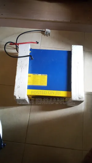 MPPT Charger Controller