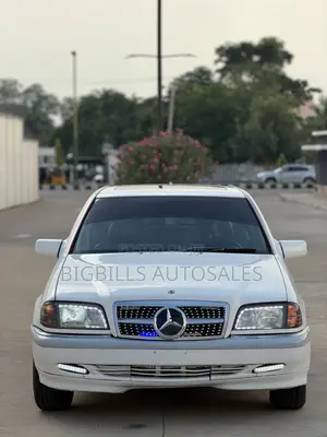 Mercedes-Benz C230 2000 White