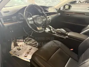Lexus ES 2016 Black