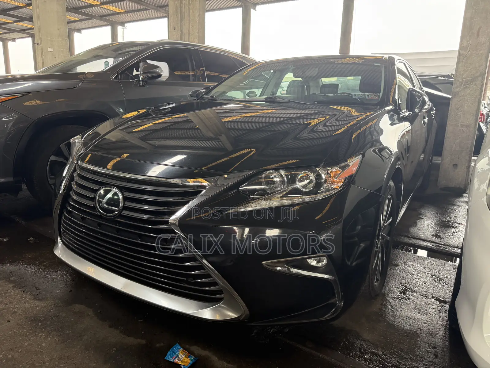Lexus ES 2016 Black