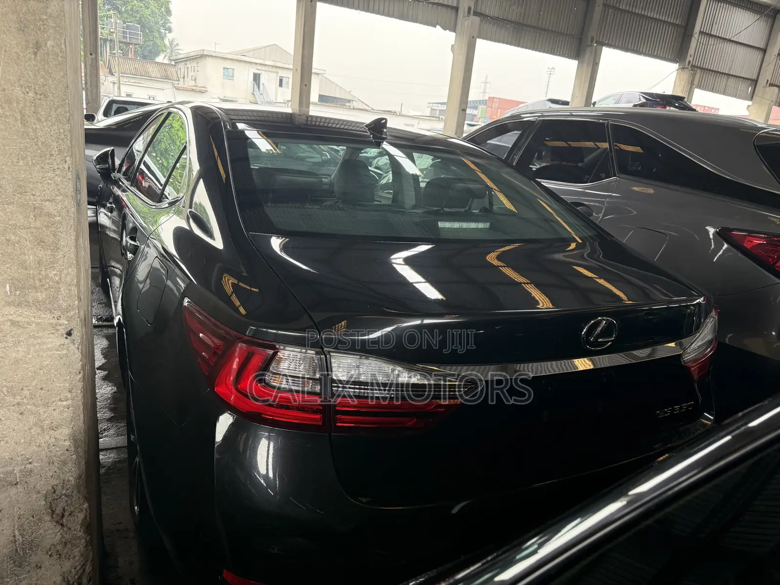 Lexus ES 2016 Black