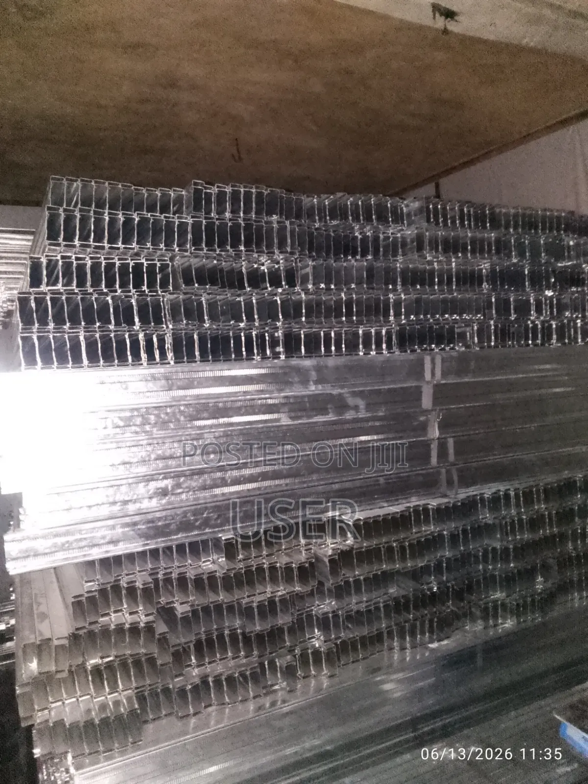 Celling Profile