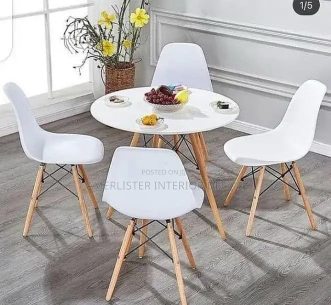 4-Seater Round Table Dining Set