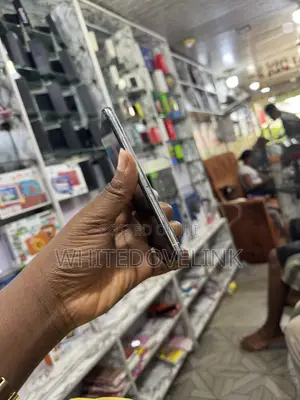 Apple iPhone X 64 GB Silver