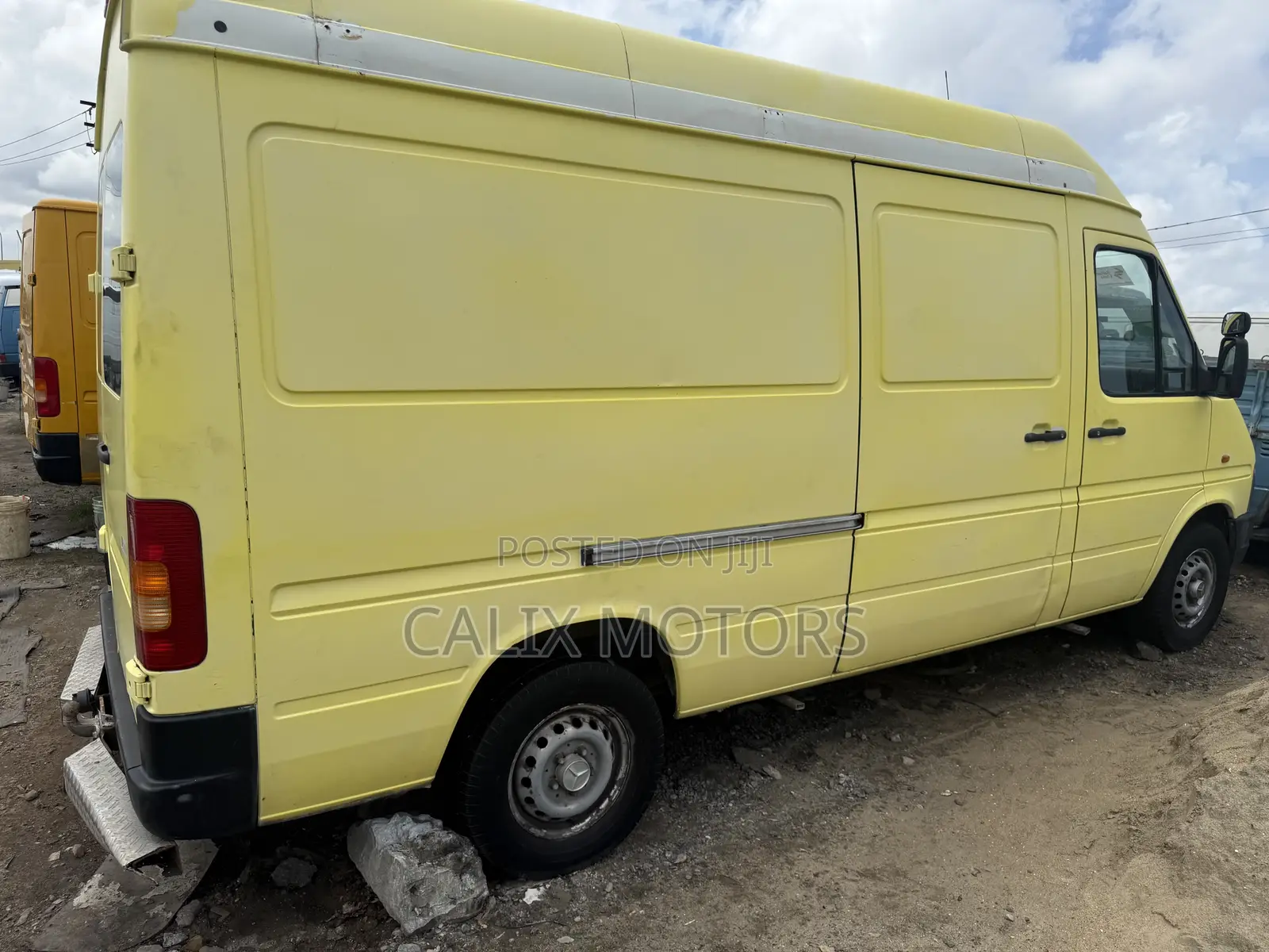 Volkswagen LT 2007 Yellow