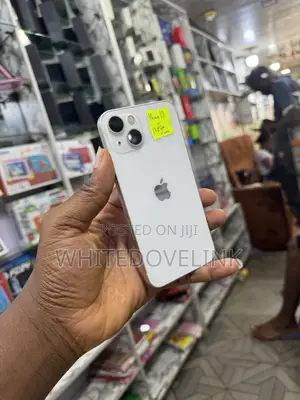 Apple iPhone 13 128 GB White