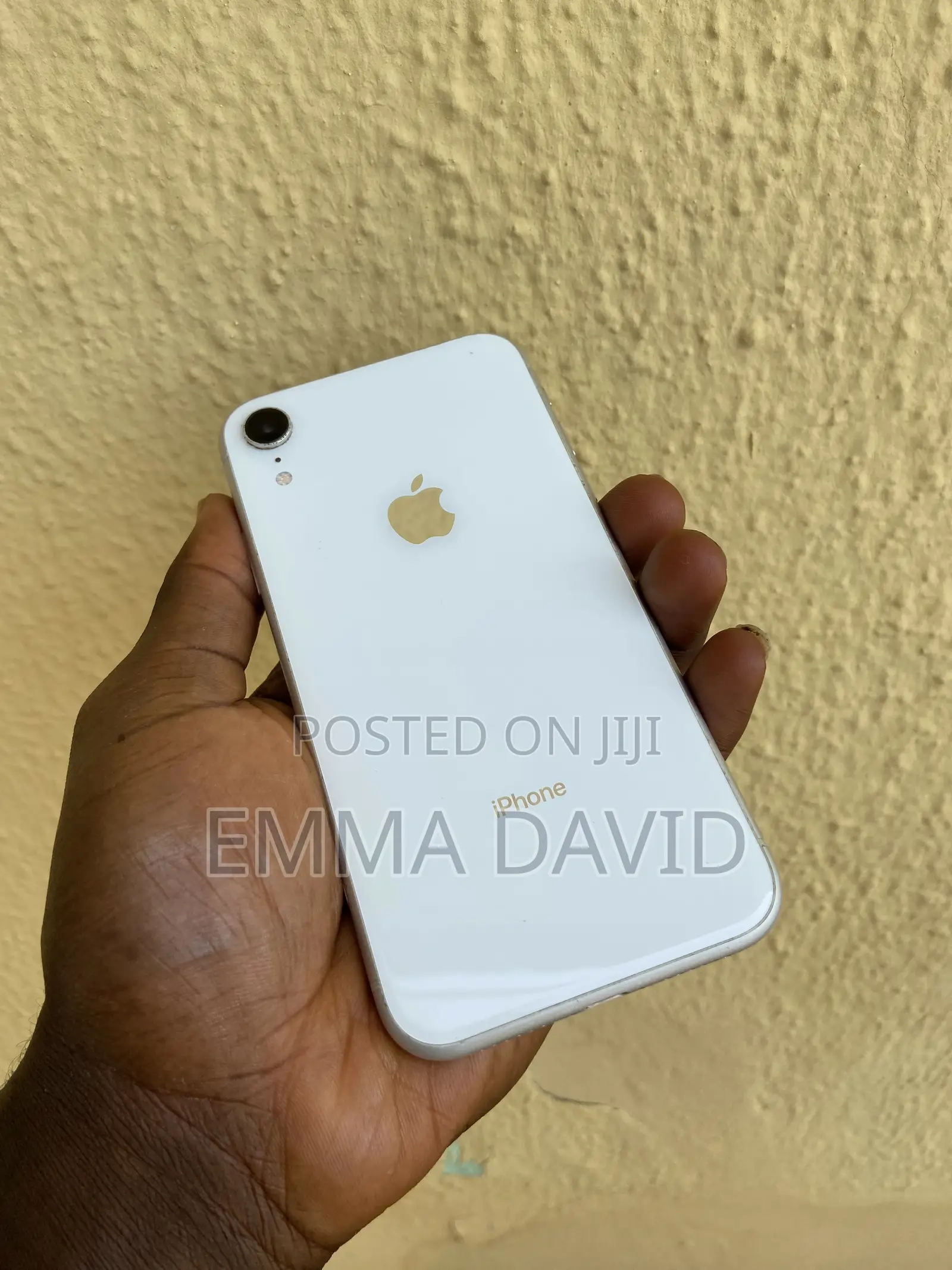 Apple iPhone XR 64 GB White
