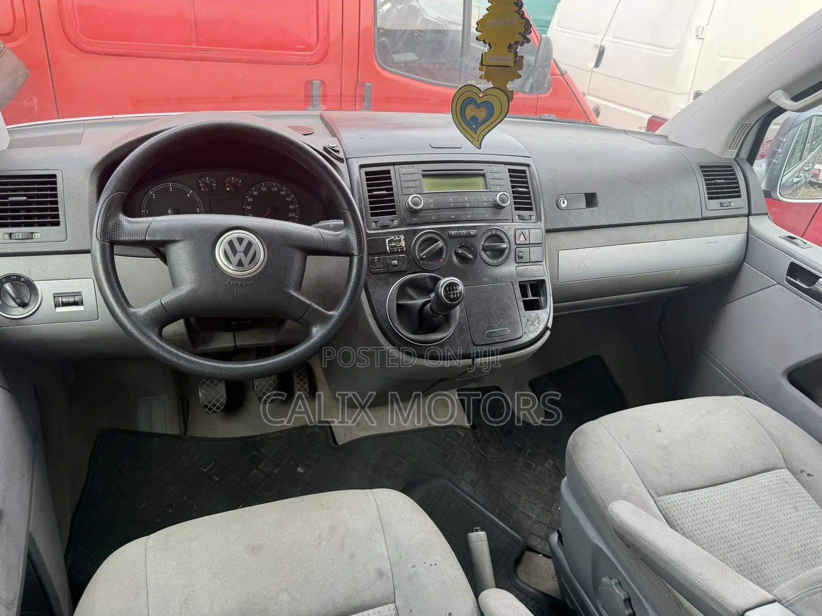 Volkswagen Transporter 2016 Silver