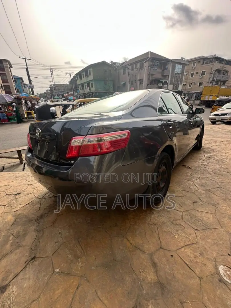 Toyota Camry 2008 Gray