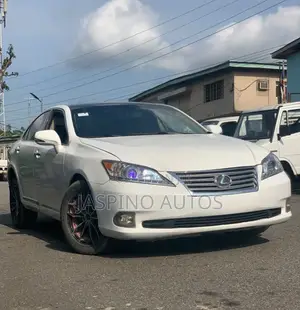 Lexus ES 350 2011 White