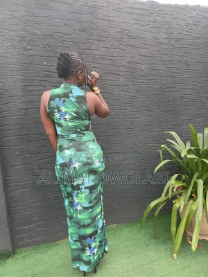 Quality Mesh Gown