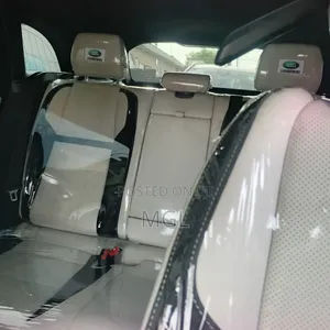 Land Rover Range Rover Vogue 2018 Black