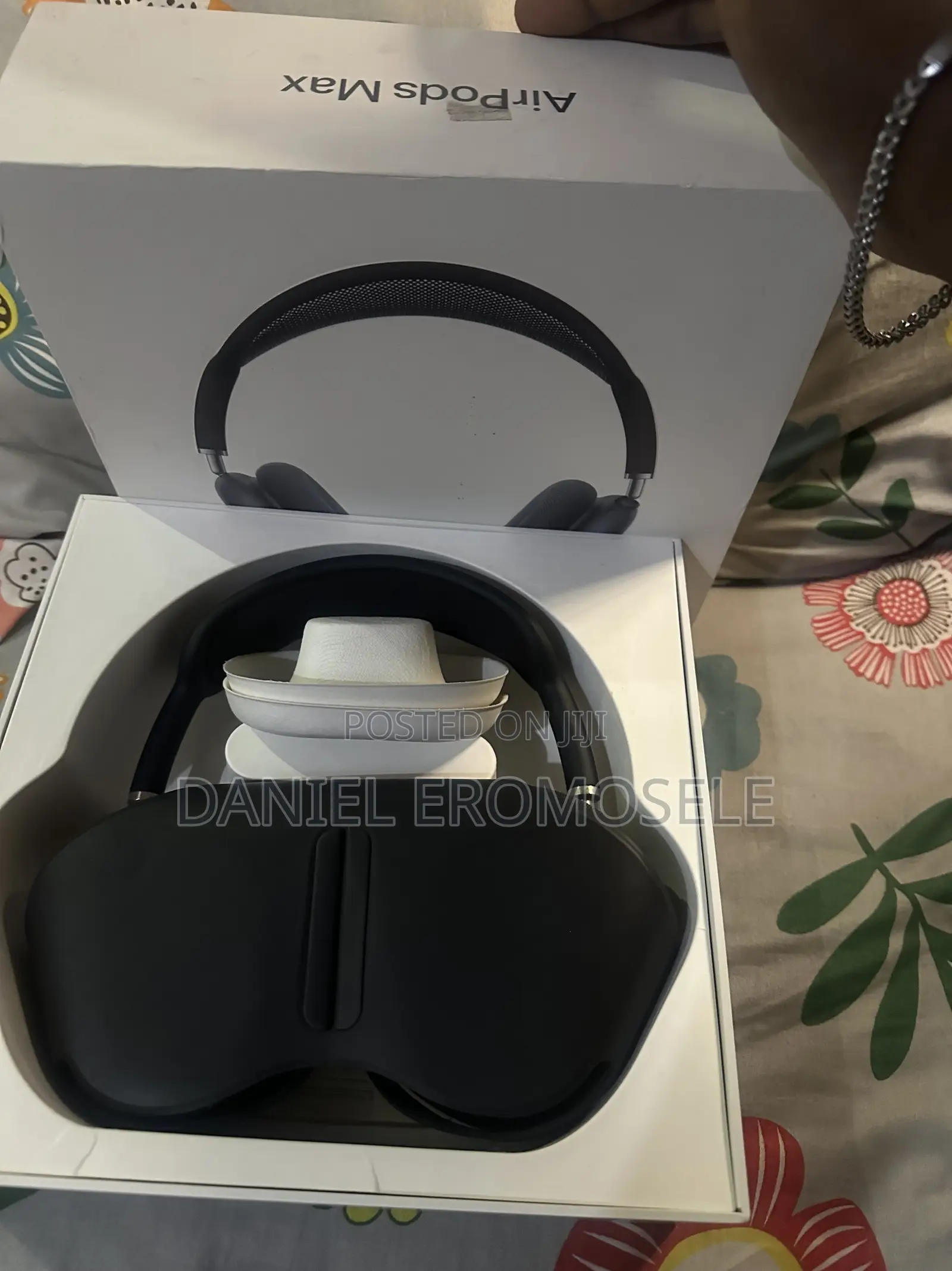 Airpod Max (Dubai Version)