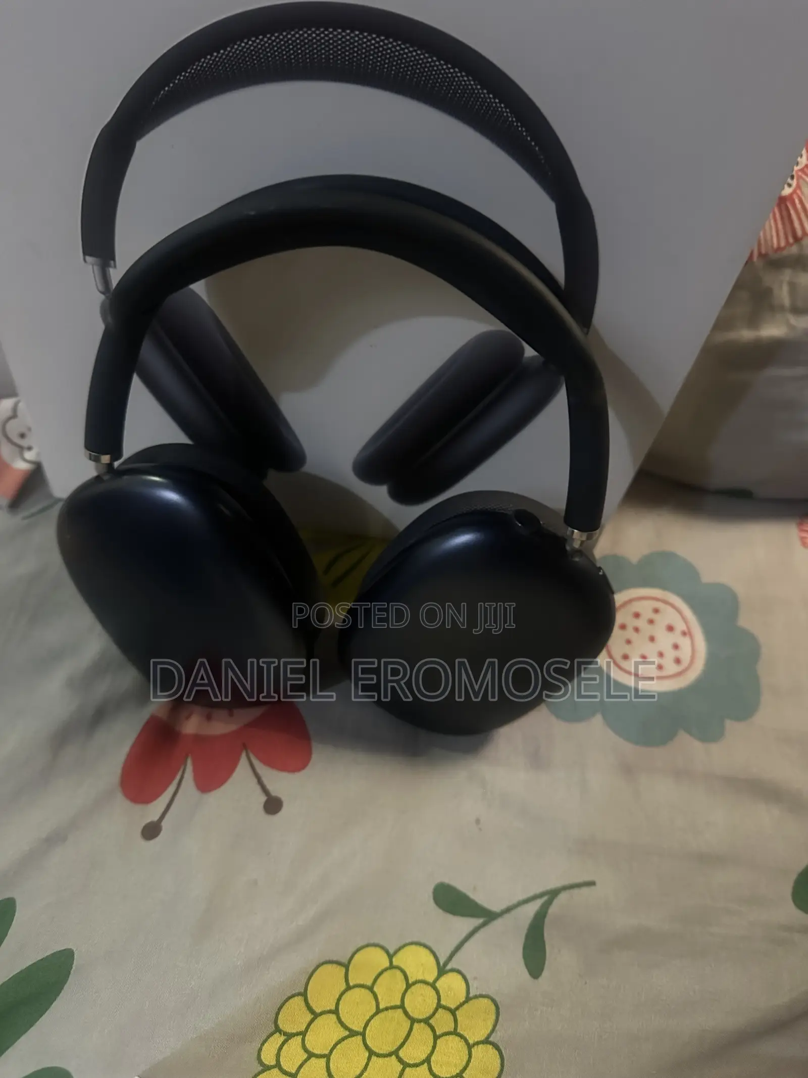 Airpod Max (Dubai Version)