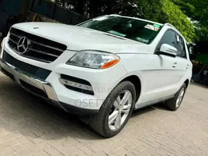 Mercedes-Benz M Class ML350 4MATIC 4dr SUV AWD (3.5L 6cyl 7A) 2015