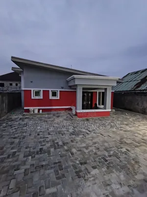 Mini Flat in Close To Express, Abijo for rent
