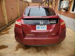 Honda Crosstour 2010 Burgundy