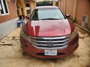 Honda Crosstour 2010 Burgundy